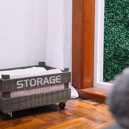 Centrico Y Comodo En Zona Vialia By *