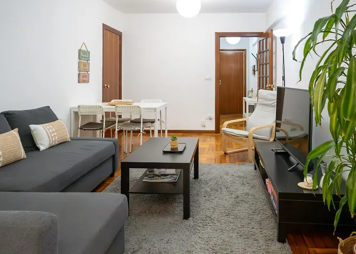 Apartment Centrico Y Comodo En Zona Vialia By *